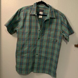 Patagonia Green and Blue Casual Button Down Shirt